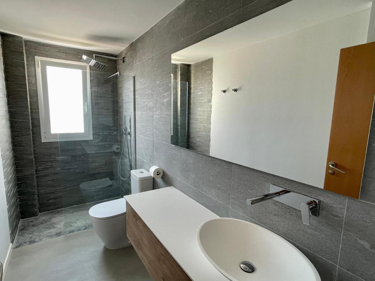 אוליבה Beautiful Penthouse With Pool And Wonderful Beach View מראה חיצוני תמונה